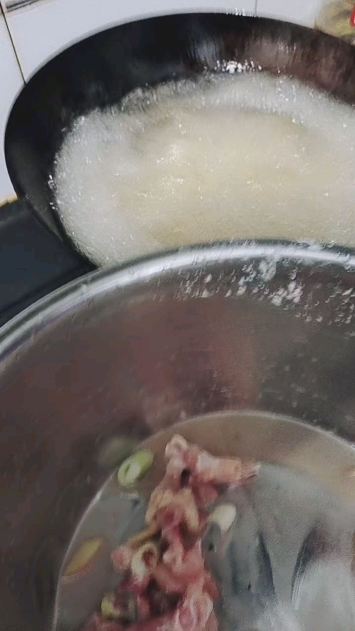 下酒菜香辣鸡锁骨