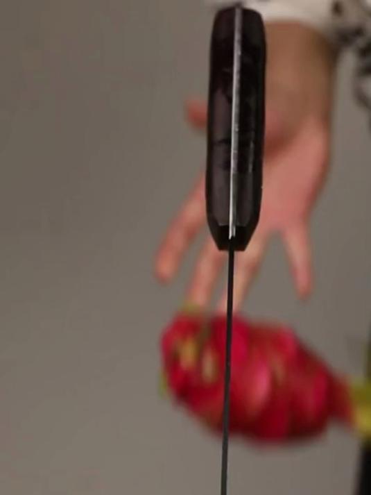 张小泉黑武士龙年斩切两用刀斩切一体家用手工锻打菜刀