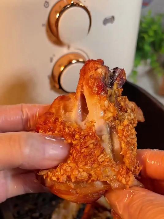 家常减脂硬菜,蒜香炸鸡腿全家爱吃