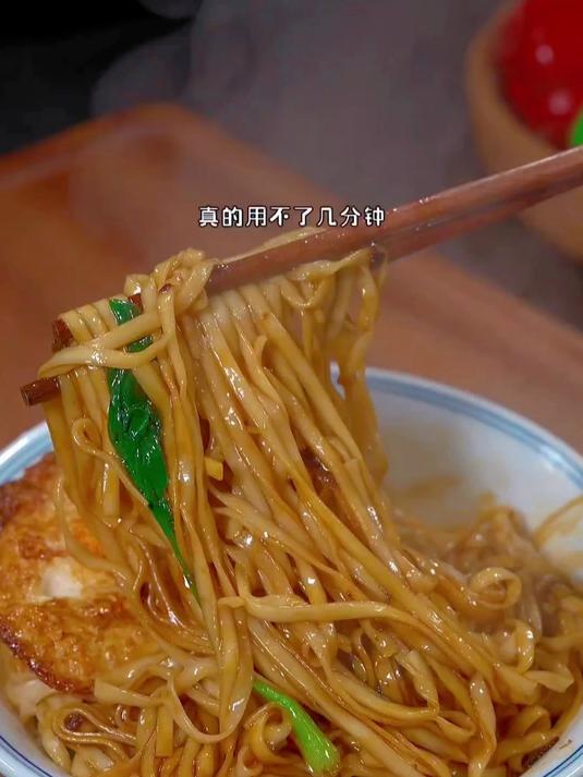 在家快速制作葱花煎饼,让孩子早餐更健康!