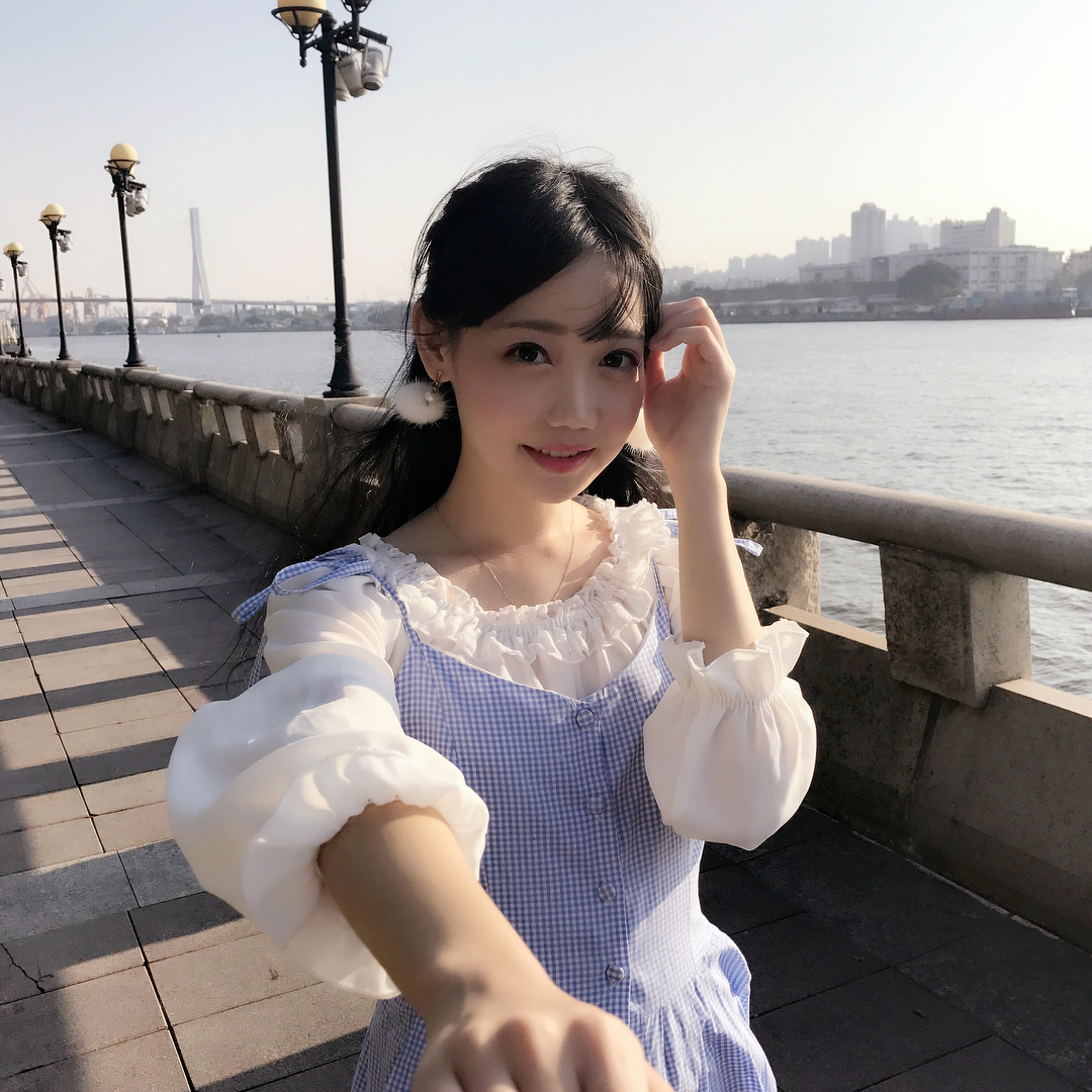 图片[409]-焖焖碳 NO.001 – 微博图片视频打包合集[1459P+98V657M]-六色网