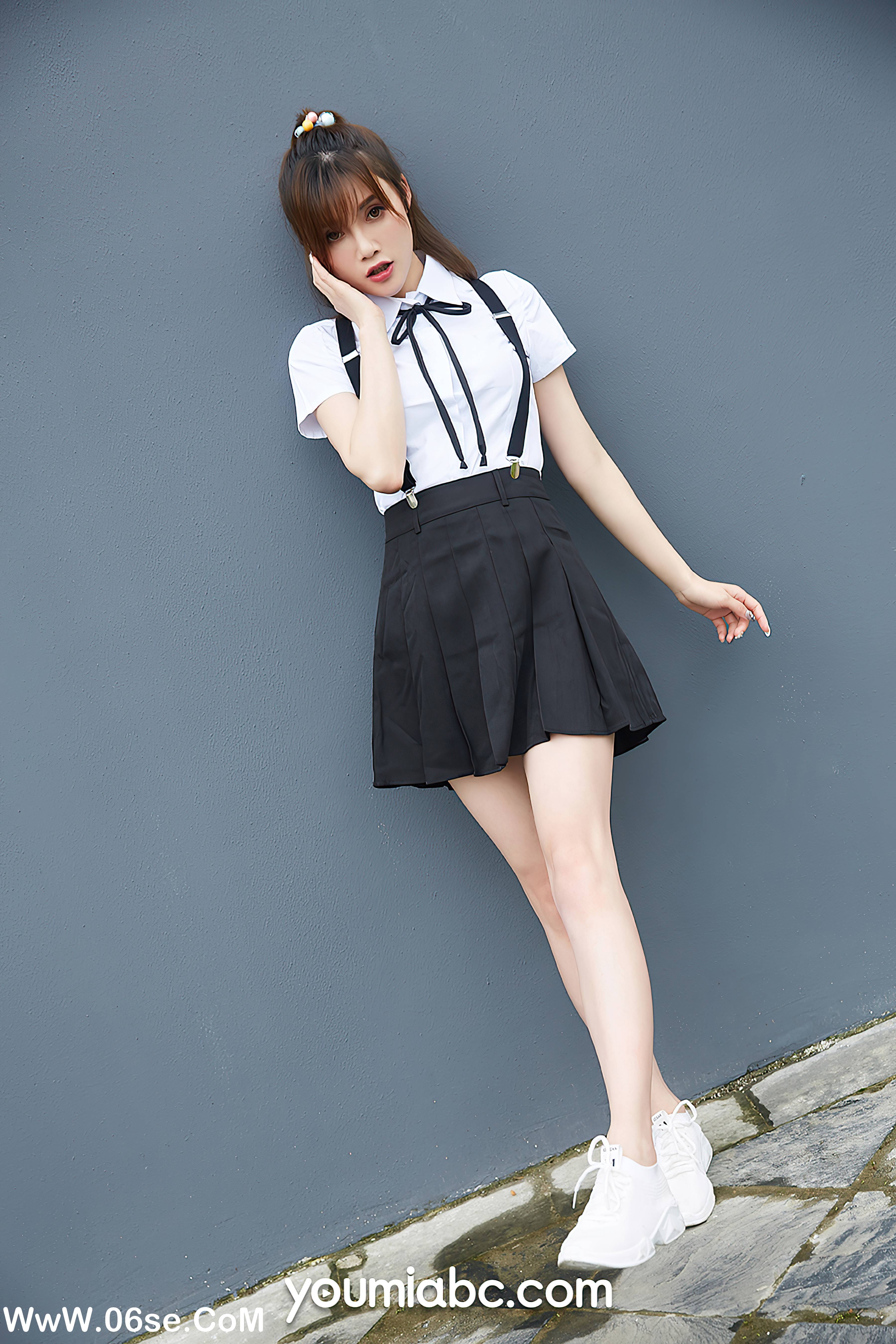 图片[2]-[YouMi尤蜜] 2020.08.27 火辣女特工 奶茶Emily[34+1P755M]-六色网