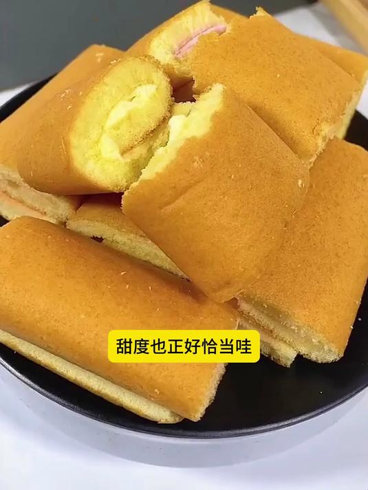 早餐营养怎么挑?盼盼蛋黄派瑞士卷老面包瞧瞧