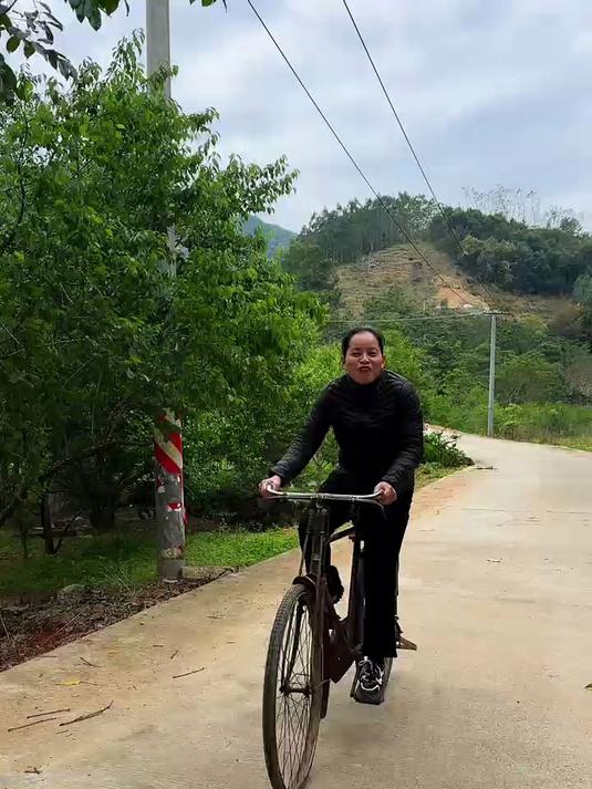 哇 今天的红烧五花肉很不错