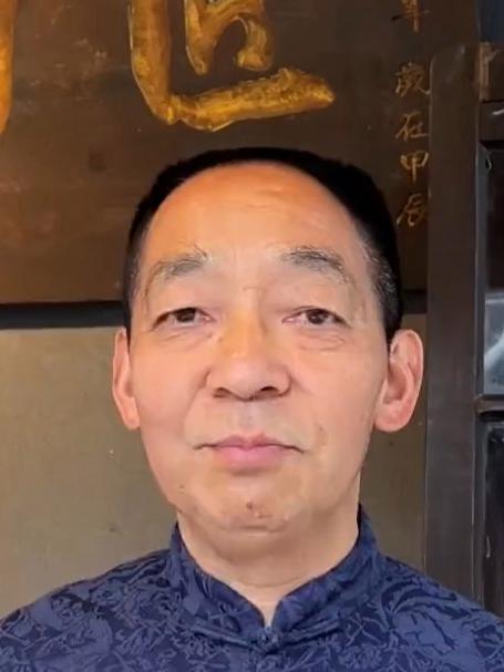经典的炝锅鱼大有来历，黎叔把做法分享给大家