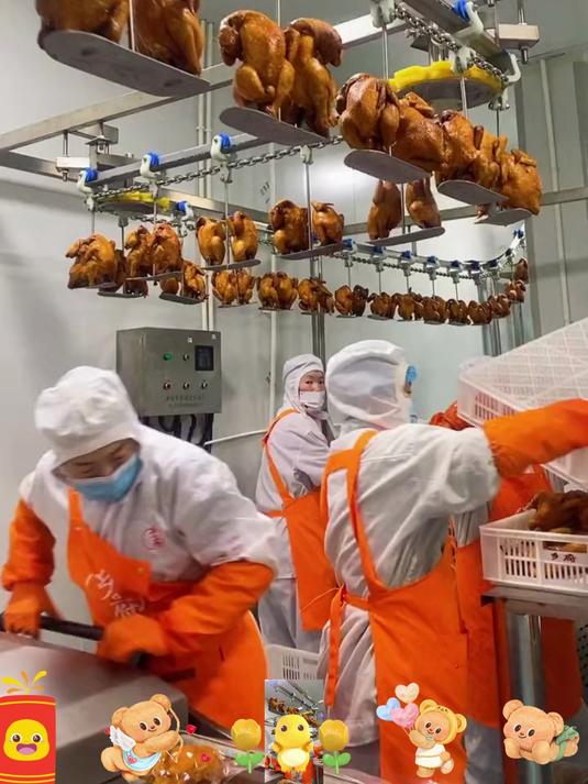 德州特产五香扒鸡肉质鲜嫩香透骨髓老汤焖煮#德州扒鸡#