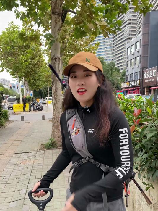 卖鱼第10集,今天不卖期货卖现货,但是咋跟我想的场面不一样～