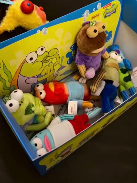 海绵宝宝比奇堡丑萌挂件,呆呆鱼打造背包新潮流