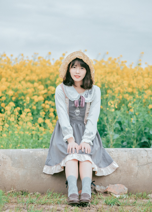 图片[5]-油菜花少女-六色网