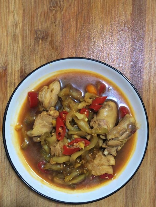 鸡肉怎么做好吃,分享一道鸡肉炒榨菜丝