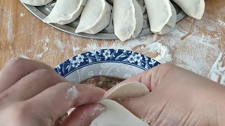 解锁饺子新包法:创意造型与实用技巧全解析 #饺子新包法