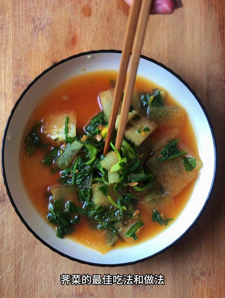 荠菜的最佳吃法和做法,分享一道荠菜炒冬瓜