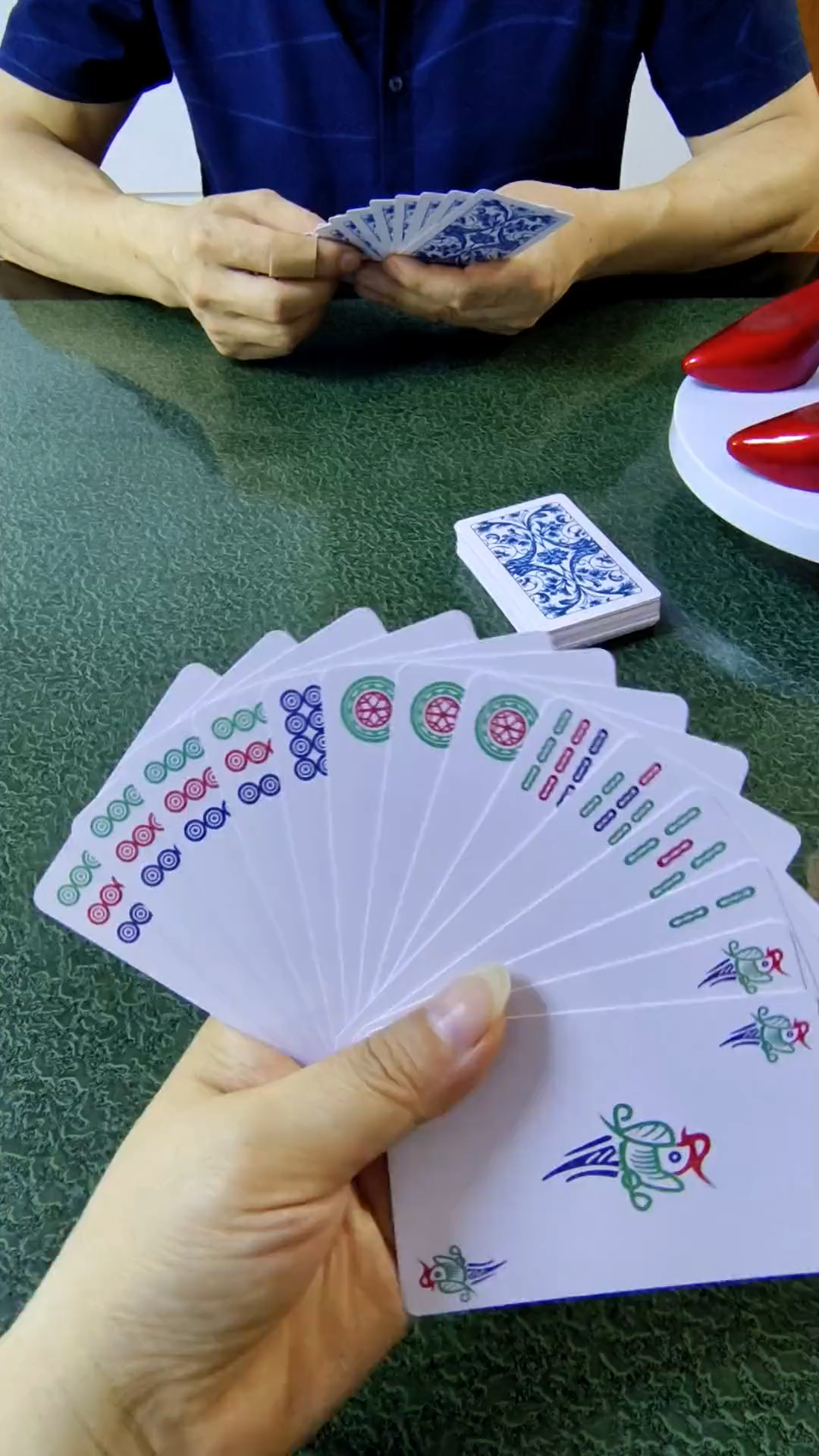 #麻将扑克牌 #给生活找点乐子 #小牌抓在手里面轻松舒服,娱乐方便简单开心