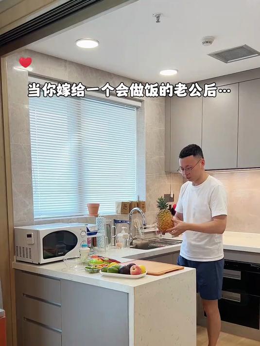 在家也能吃上老公做的炸鸡大拼盘，美滋滋呀～