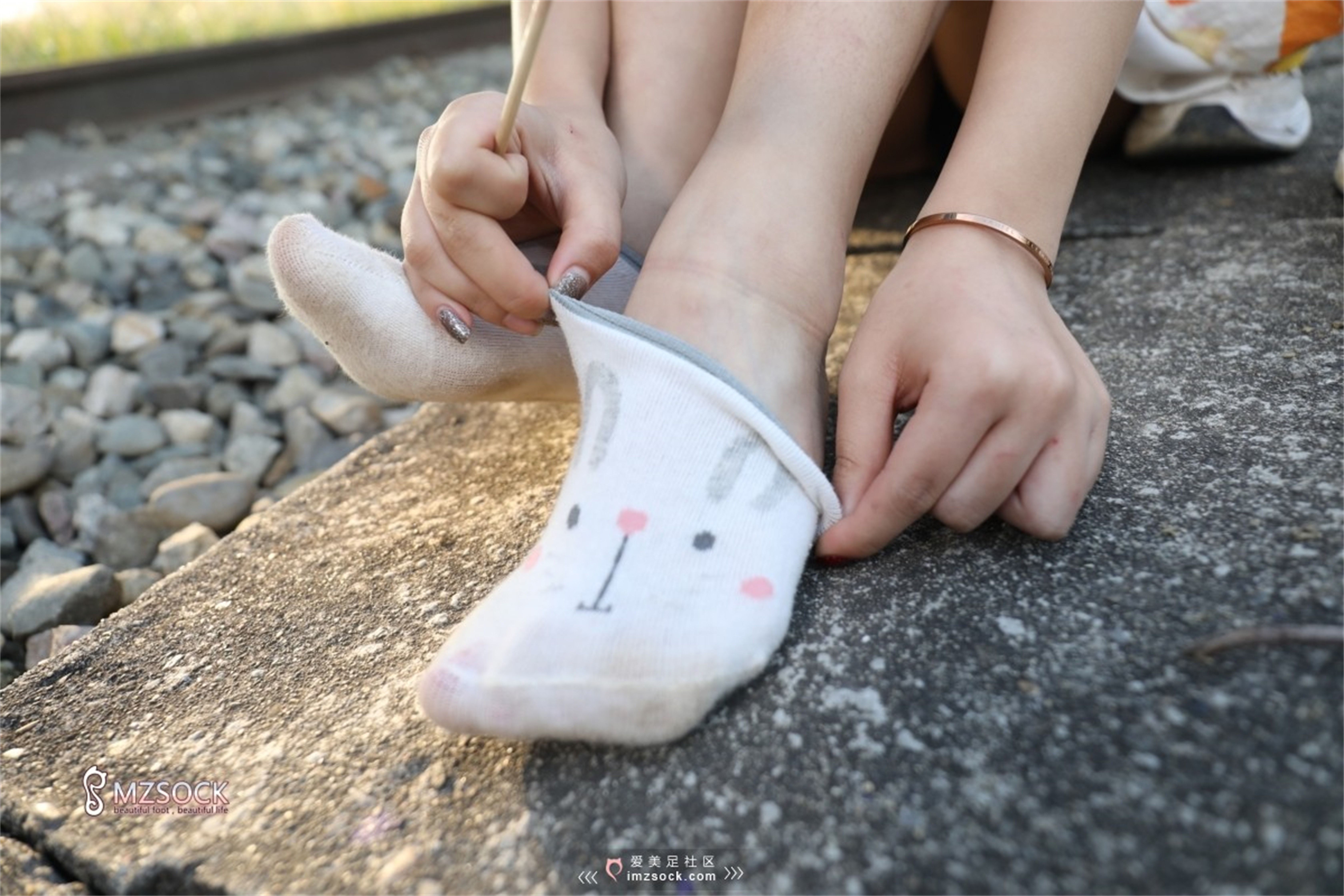 图片[31]-[MZSOCK]爱美足 NO.072 Ella![107P316M]-六色网