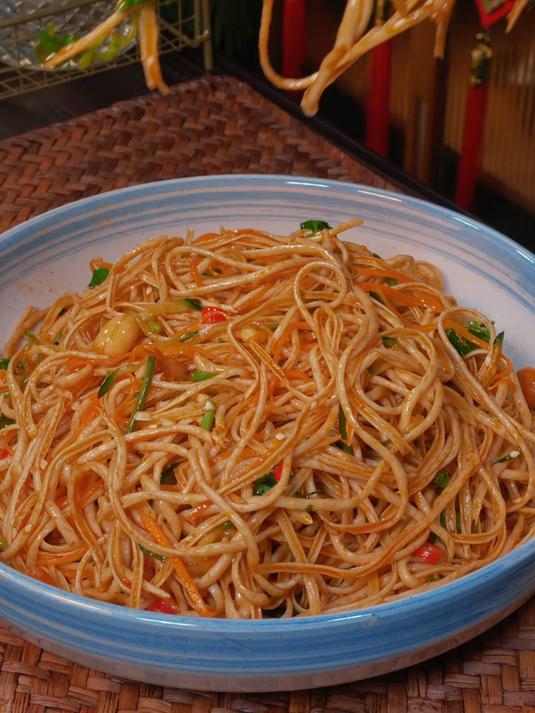 劲道爽滑腐竹丝 凉拌热炒煲汤 样样都好吃