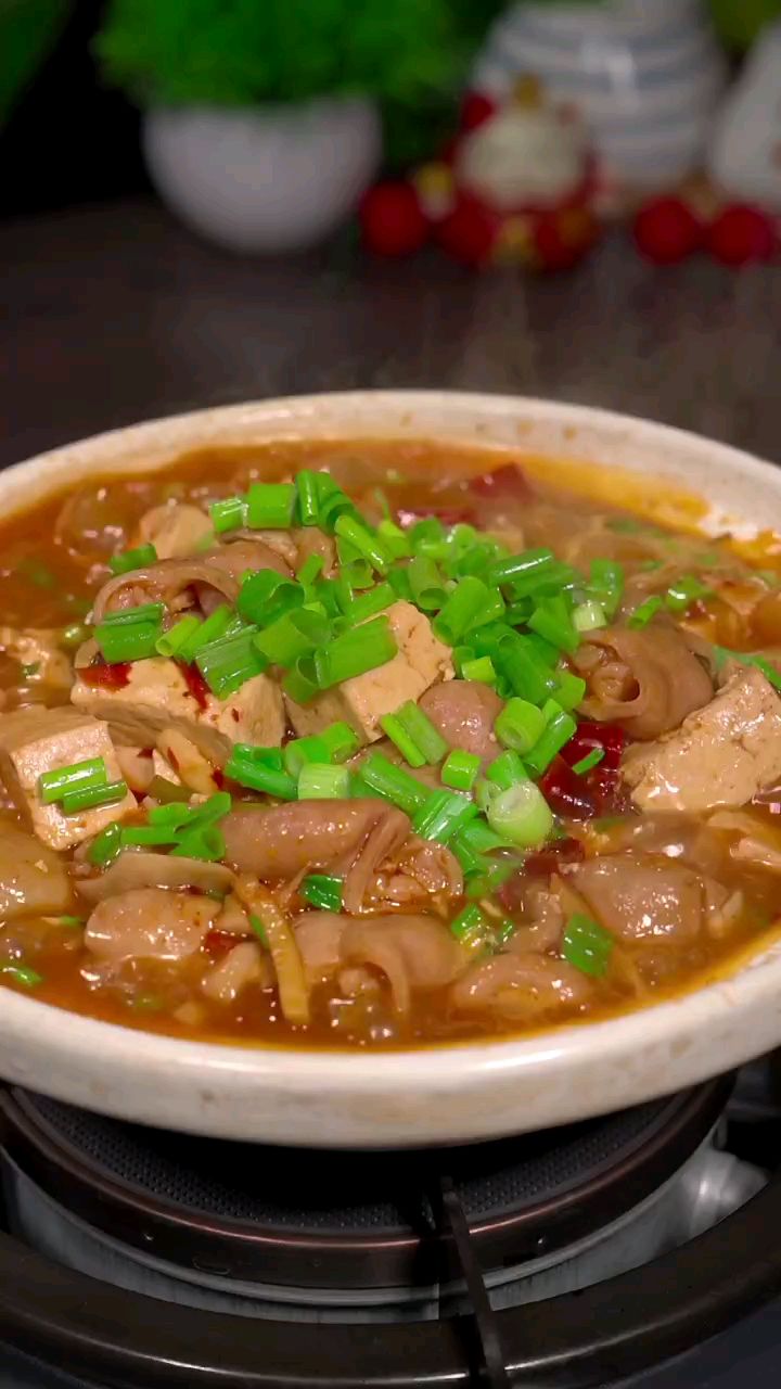 家庭美食《大肠炖豆腐》