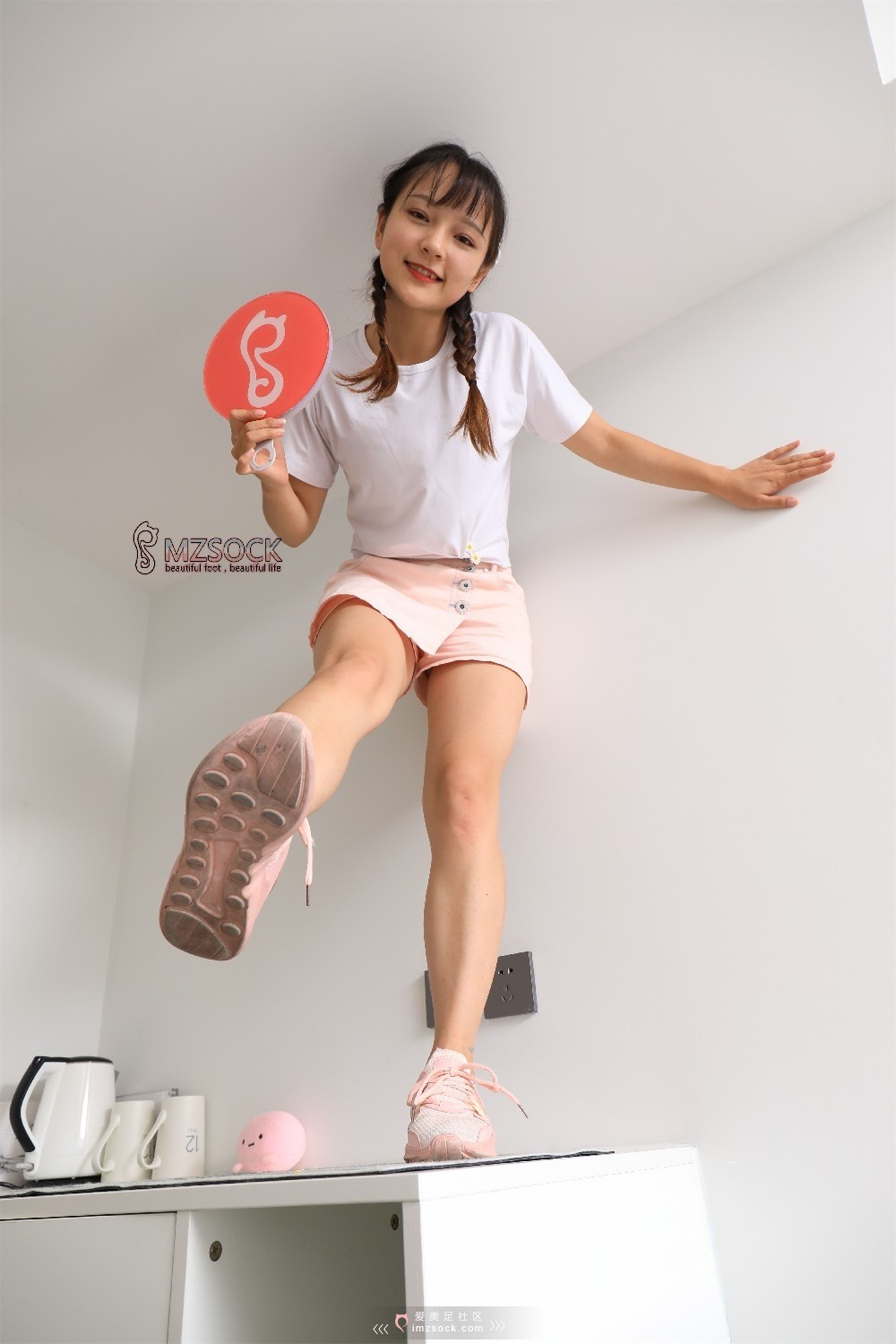 图片[8]-[MZSOCK]爱美足 NO.060 果儿[68P122M]-六色网