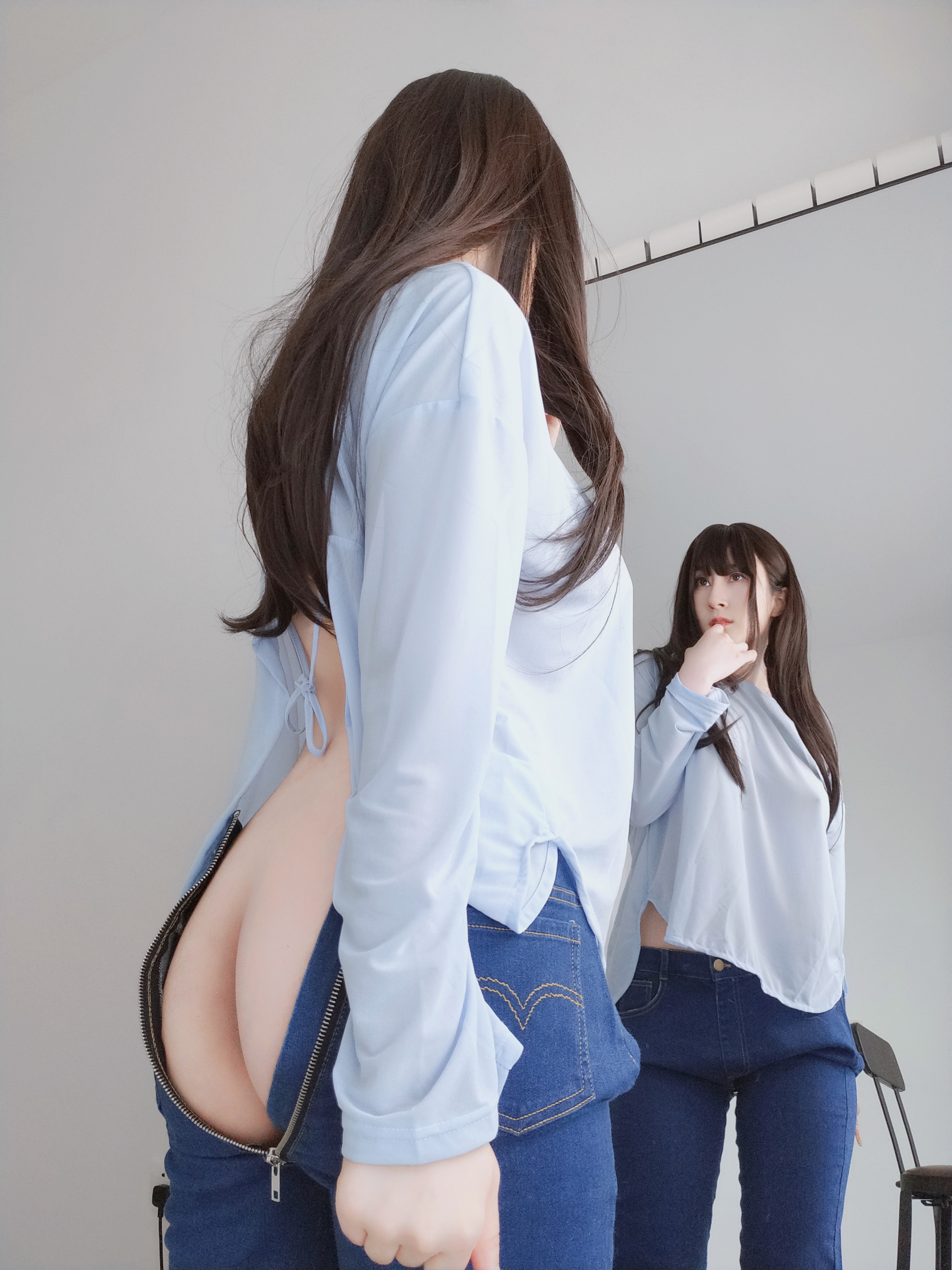 图片[12]-Coser小姐姐白银 NO.166 — 镜子里的姐姐 [21P+1V67M]-六色网