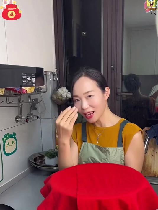 不锈钢蒸盘，加深容量能多层蒸，厨房蒸制食材超实用～