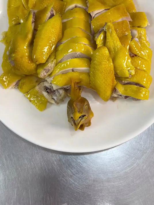 白切鸡砍法和摆盘分享给大家