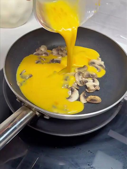 CP 正大 无抗鲜鸡蛋40枚 4.48斤 优质蛋白 无抗生素 年货节礼盒装