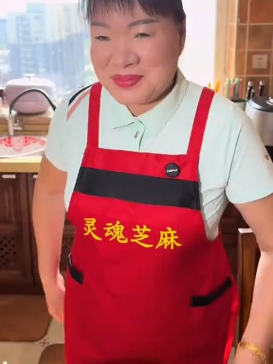 朝鲜族做芥菜疙瘩，想试试的来看看吧