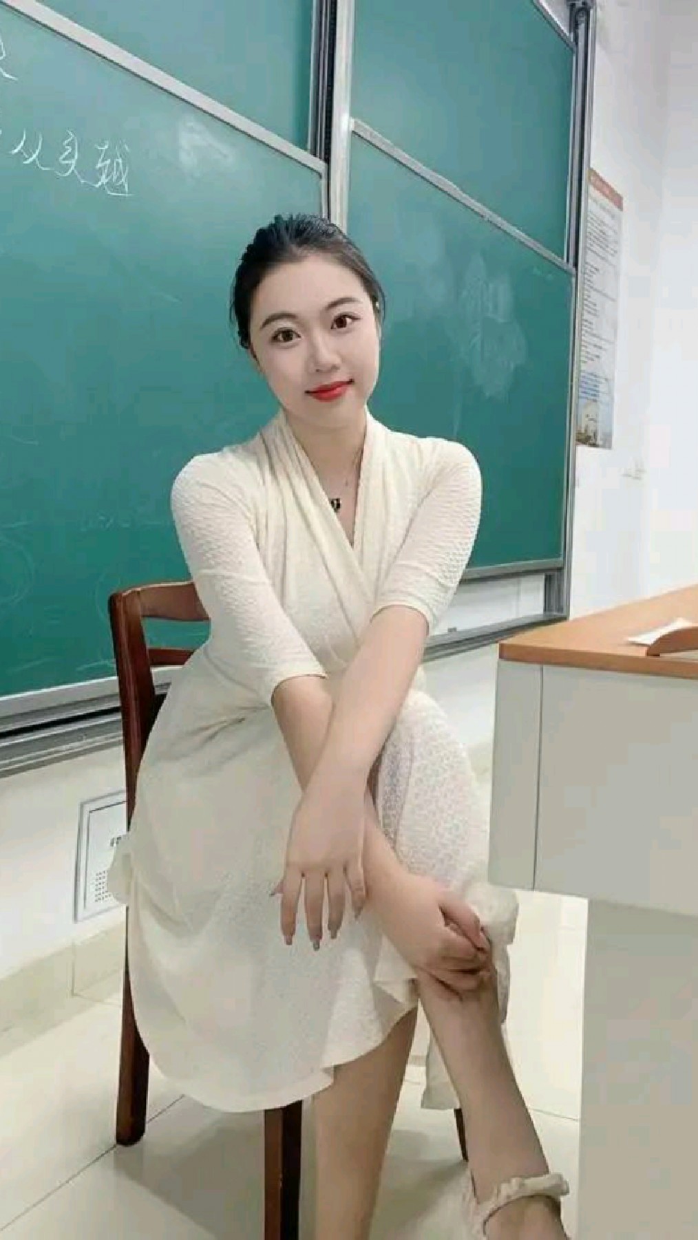 平平淡淡才是真,生活的真实,在于一日三餐,在于安心睡觉,花里胡哨没啥用