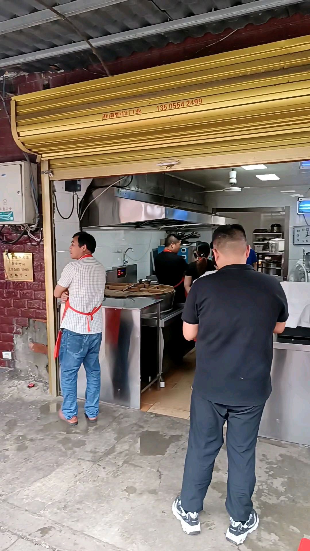 驱车两百多公里来喝淮南最正宗牛肉汤,可惜只有早上营业,难道还要住上一晚吗?