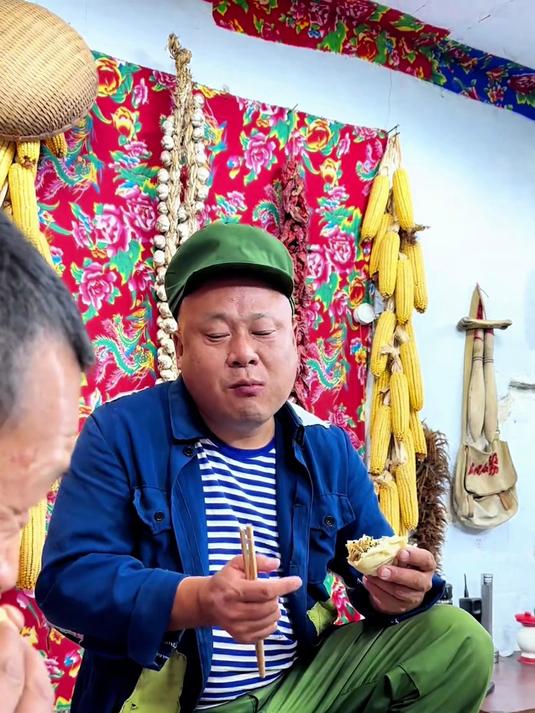 野菜馅大包子就是好吃,主打就是新鲜