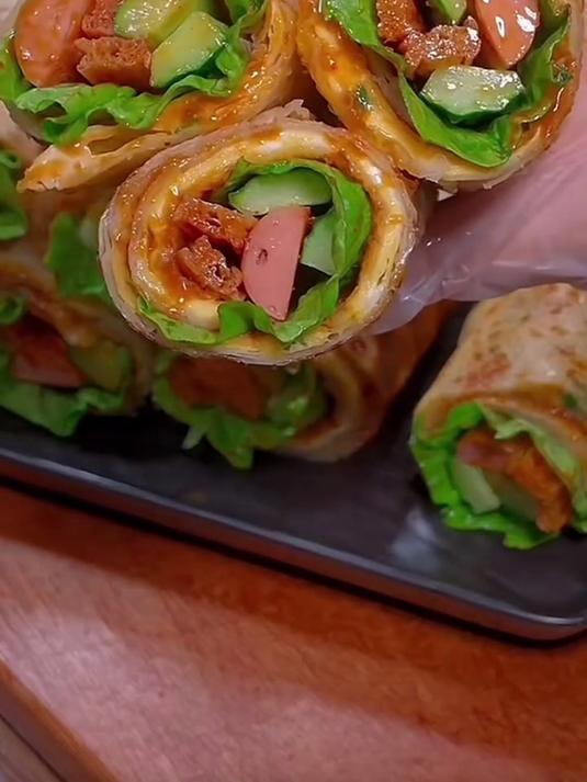 手工鸡蛋灌饼，现烙现卖，家常味