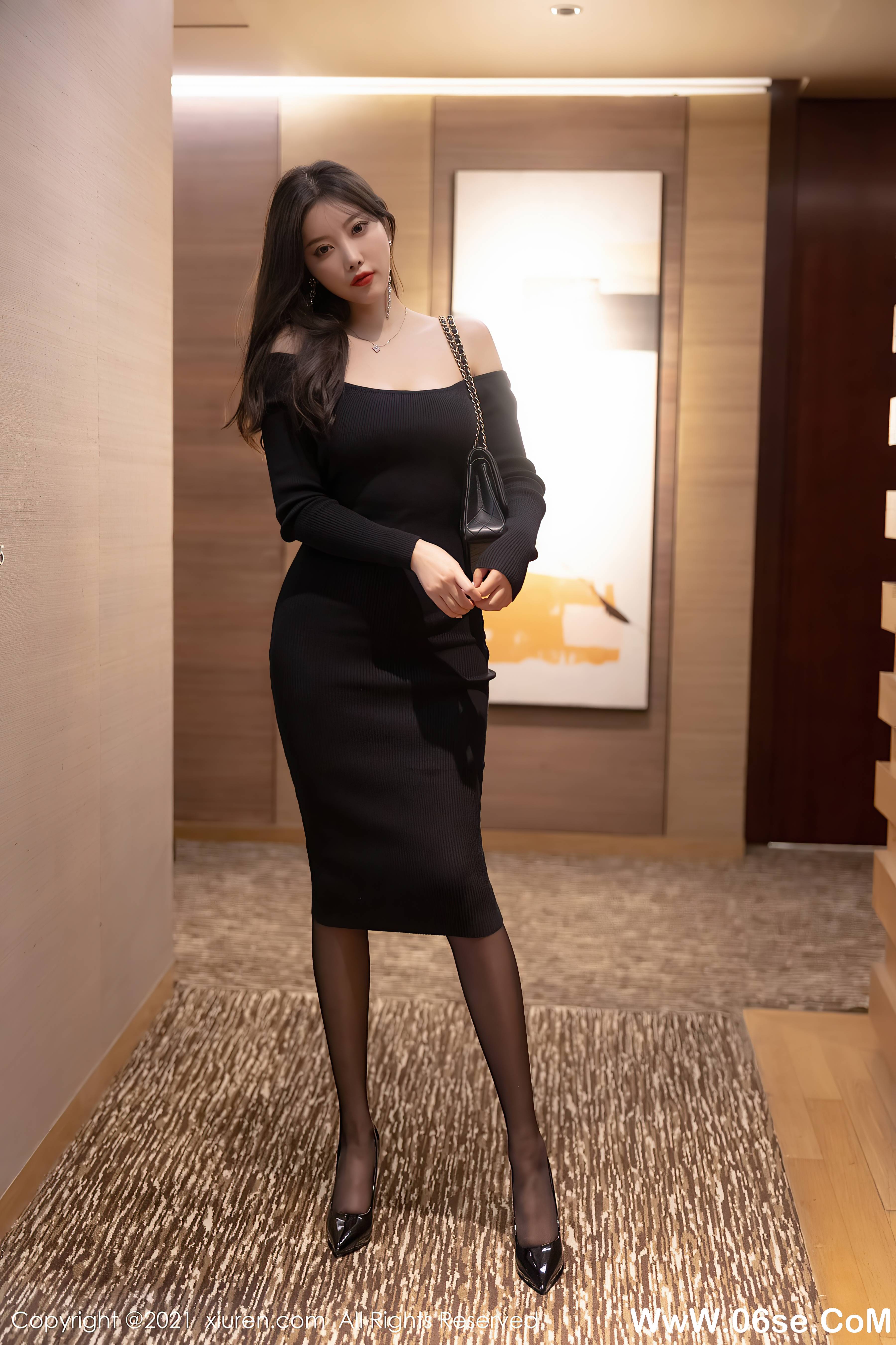 图片[2]-[XIUREN秀人网] 2021.09.07 NO.3911 杨晨晨Yome[77+1P629M]-六色网