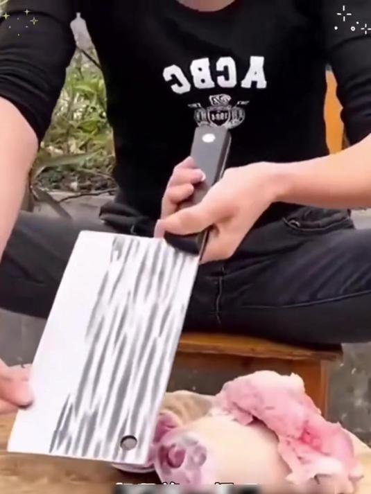 “炮弹刚锻打厨师刀”古法锤纹菜刀锋利好刀切菜切片神器