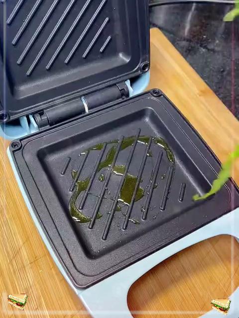 孩子爱上吃早餐！家用三明治机，花样做法不重样，营养又美味