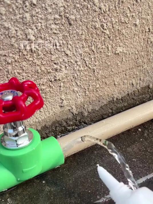 无异味配方,观赏鱼缸造景粘接,安全不伤水生物!