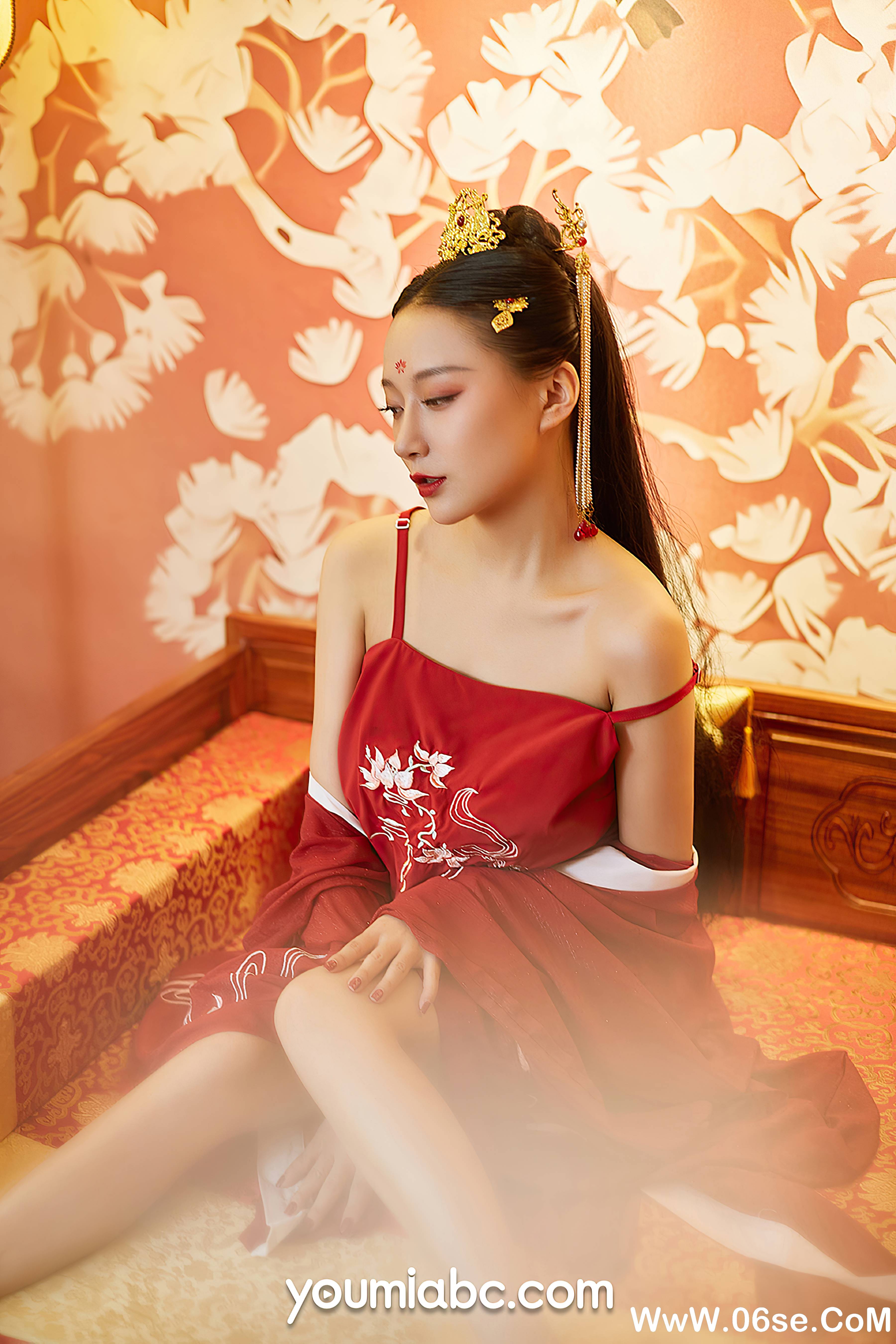 图片[11]-[YouMi尤蜜] 2021.01.15 盛世红颜 何嘉颖[31+1P615M]-六色网