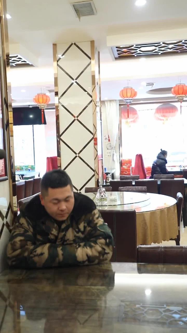 并不是每个爸爸都能当首富,但是每个爸爸都会把宝贝守护