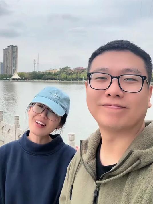 流浪中国来到德州禹城吃正宗扒鸡和泡子糕，禹城的糖产业很发达