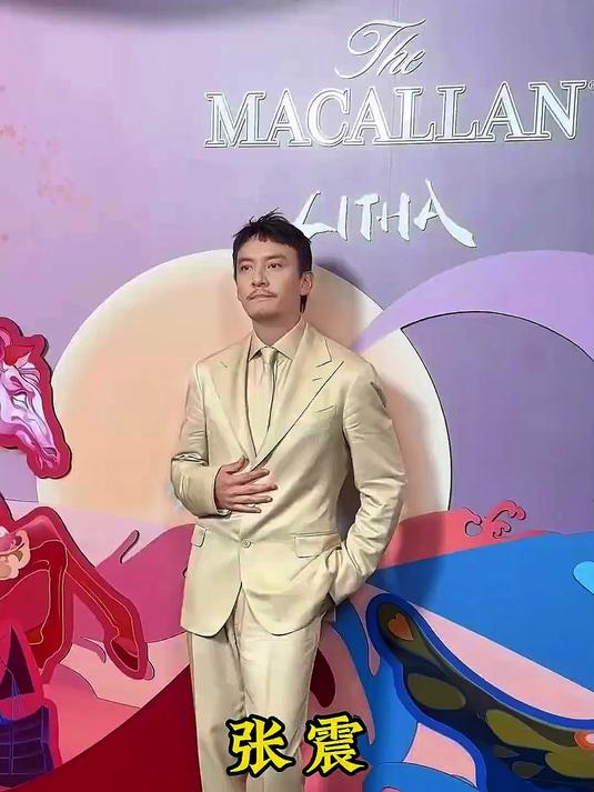 男明星身穿西服也太帅了吧