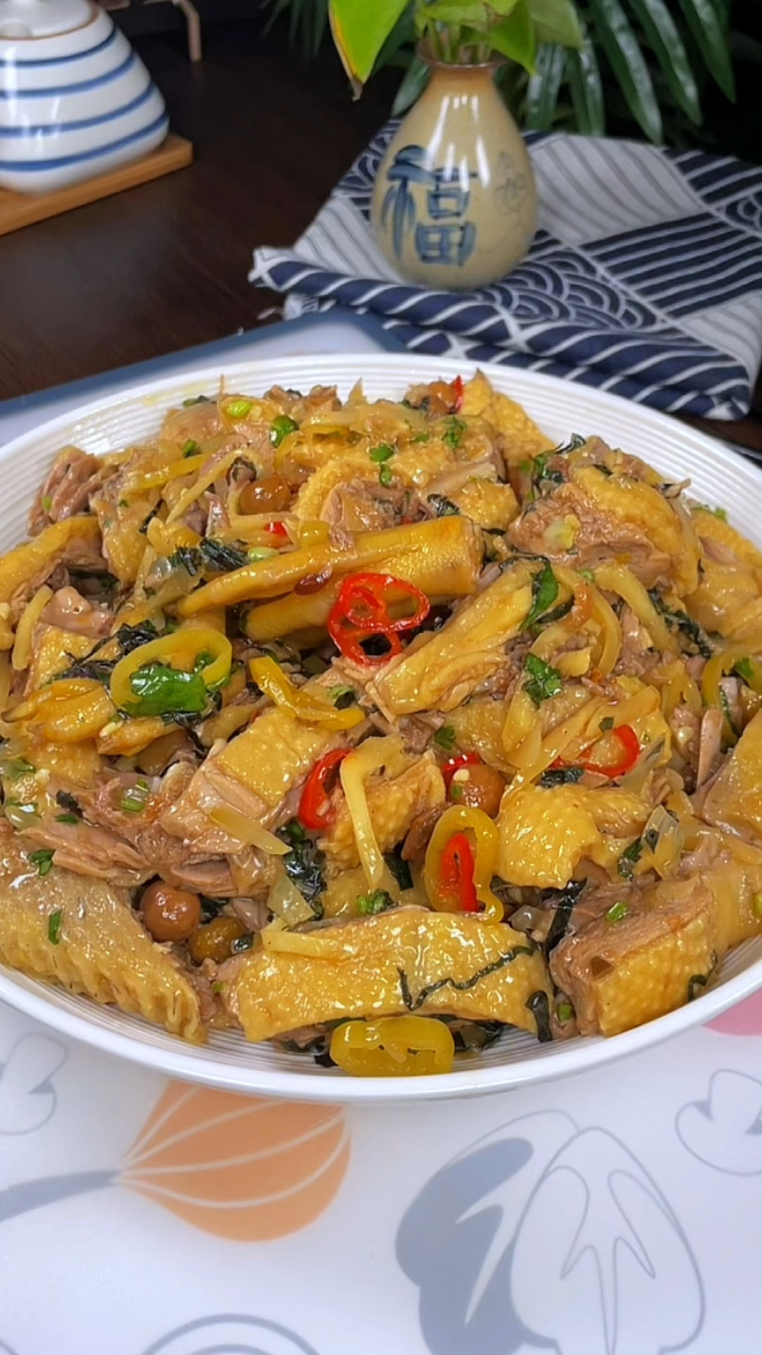 广西经典名菜柠檬鸭,应该是鸭肉做法中的天花板#柠檬鸭 #南宁美食