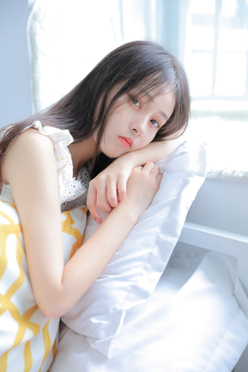 图片[2]-我的尤克里里姑娘-六色网