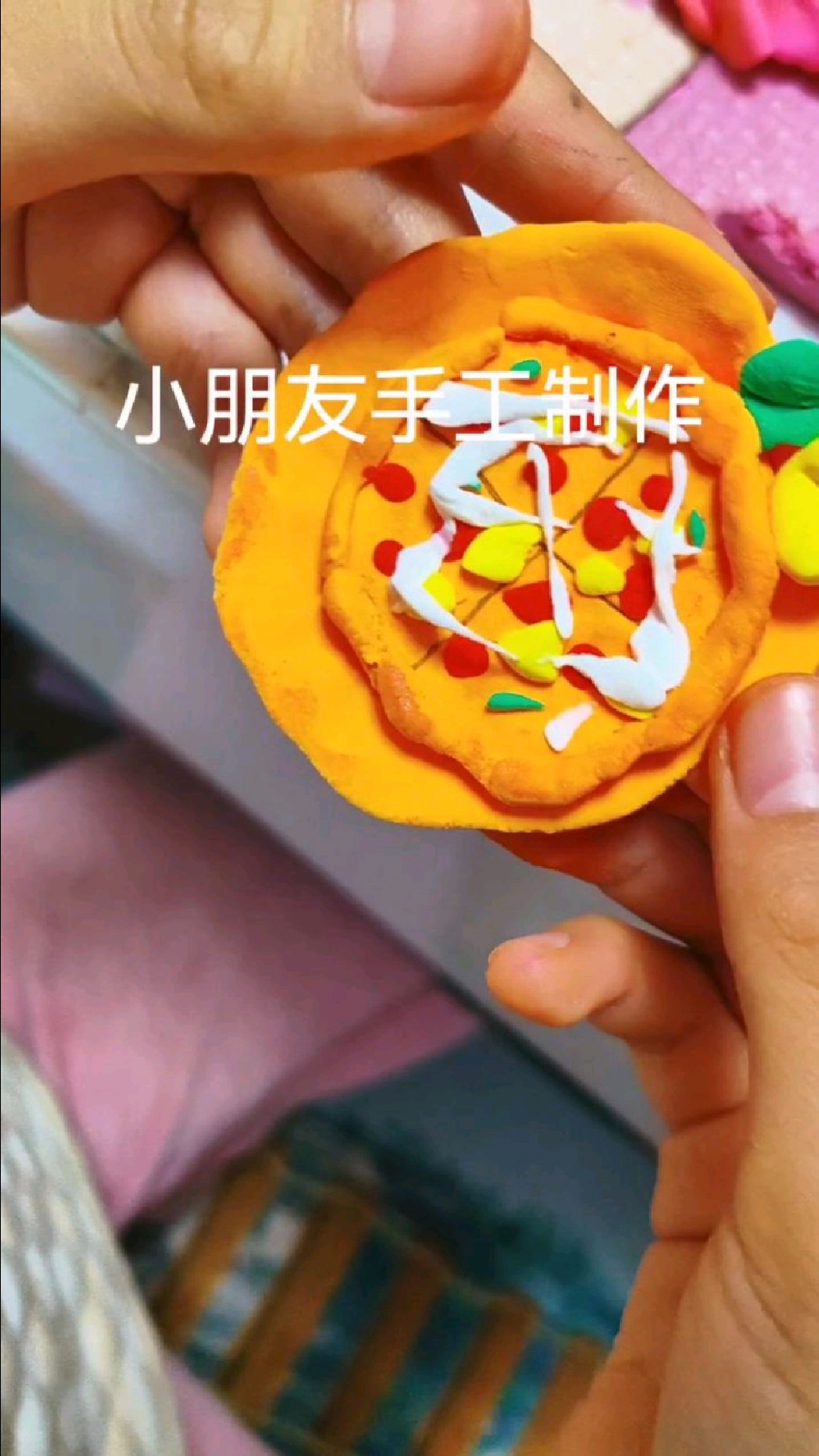 小学生手工制作披萨