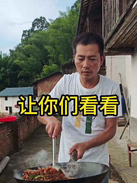 南雄菜的30种做法之二十三，辣椒炒鱼干