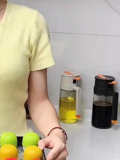 水龙头水有垢？装过滤器，喝着没杂质，泡茶也清亮～