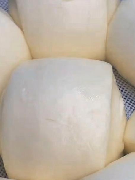 今日吃大白馒头,看看我是怎么做的吧