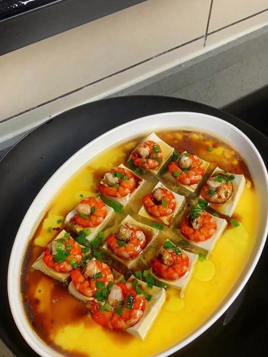 年夜饭菜谱之虾仁豆腐蒸蛋!即好看又好吃,鲜香嫩滑