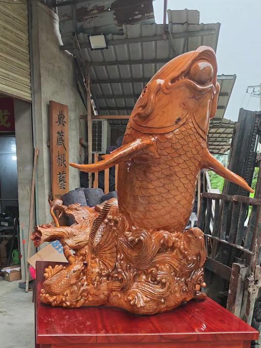 鲤跃龙门·福泽绵长|整木根雕艺术珍品