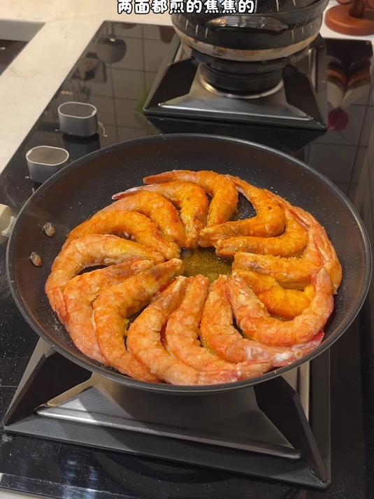 好吃到嗦手指咖喱大虾