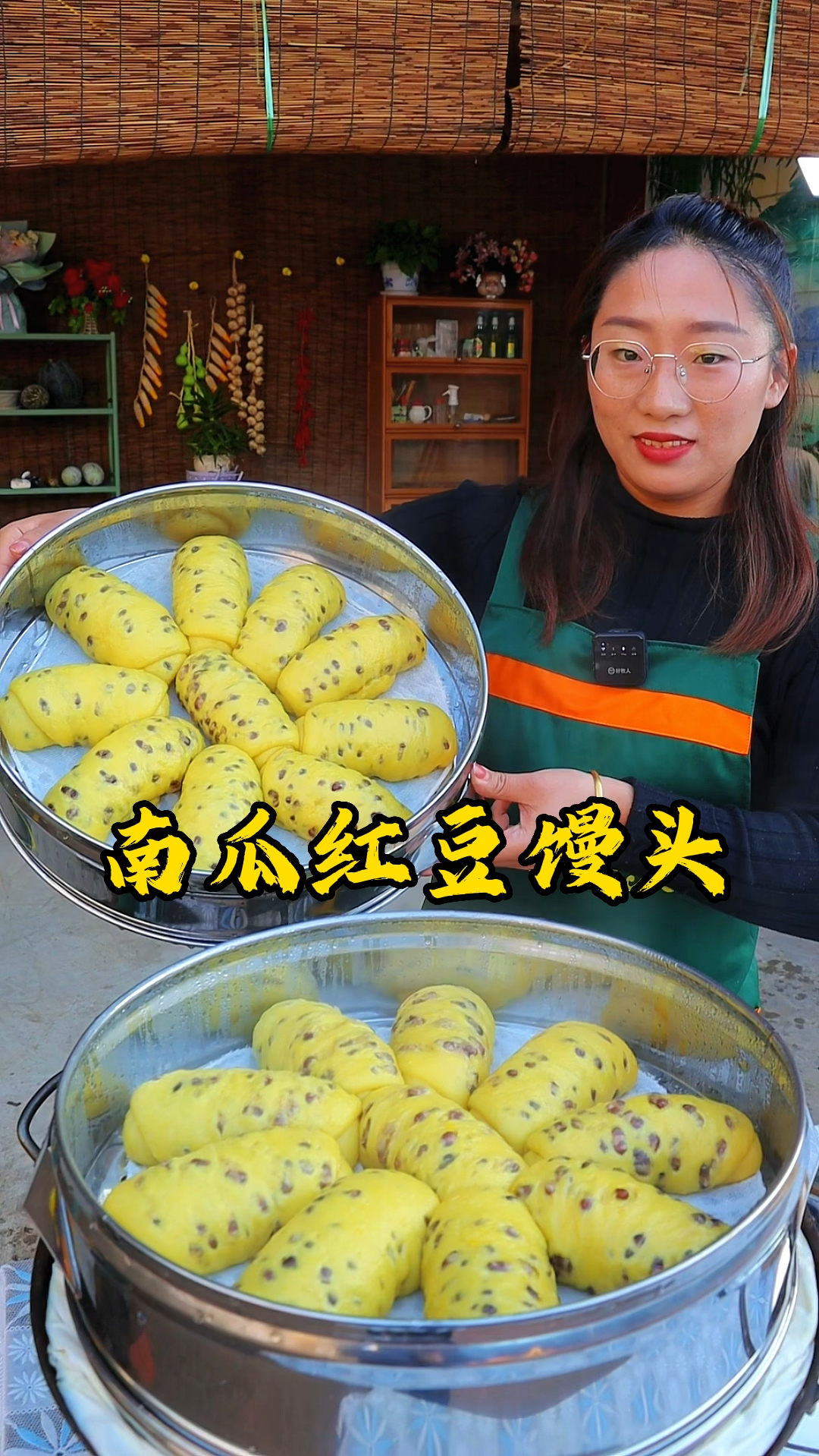南瓜红豆馒头,要自己家种的南瓜,不用加一滴水,做南瓜红豆馍馍,蓬松暄软香甜可口
