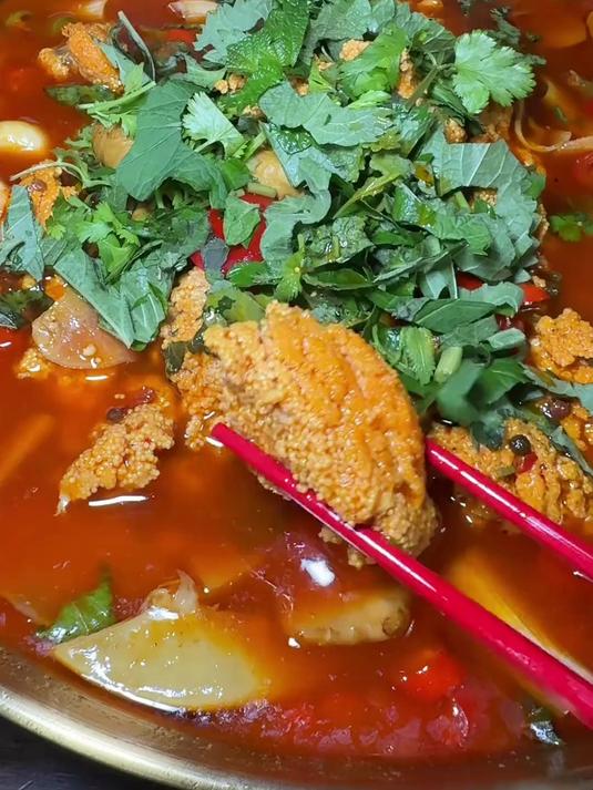 川渝江湖菜的下饭神器-泡椒鱼蛋！这样做永远不会翻车，越吃越香！#榜单冲锋赛#